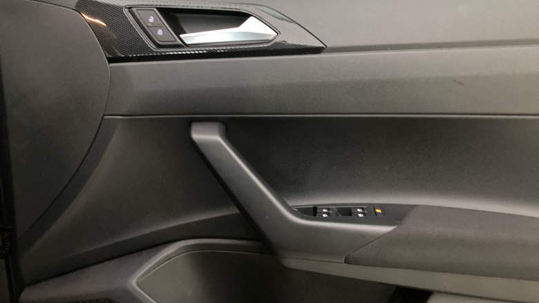 Volkswagen Polo 1.0 TSI Life 5dr DSG Petrol Hatchback